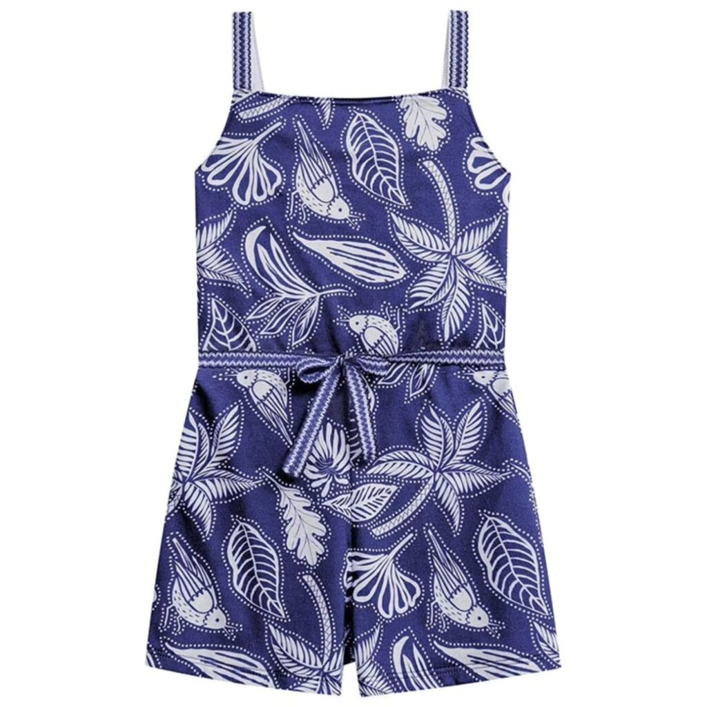 Instagram post from lojapequenaidade. This post is in position 2.